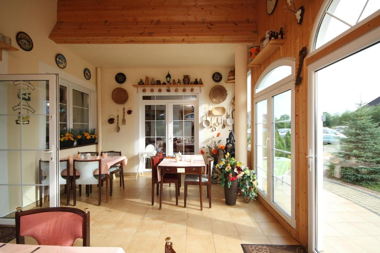 Dworek Leba I Domki Ranczo Itrich Exterior photo